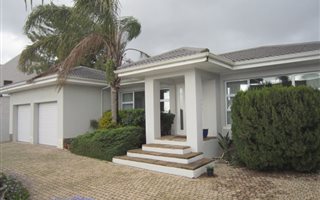 4 Bedroom House in Vierlanden