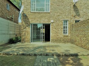 2 Bed Duplex in Bellairspark