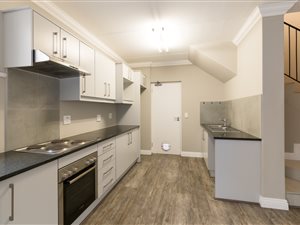 3 Bed House in Nooitgedacht Village