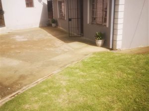 2 Bed House in Mpophomeni
