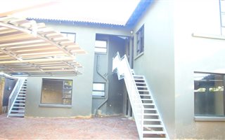1 Bedroom Flat in Colbyn