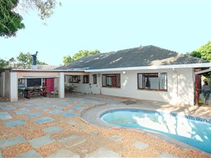 4 Bed House in Stellenberg