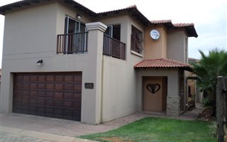 3 Bedroom Townhouse in Risiville