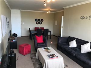 2 Bed Apartment in Claremont