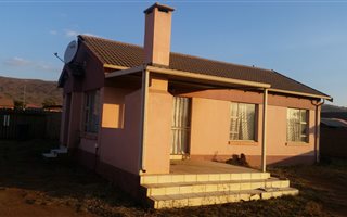3 Bedroom House in Kirkney