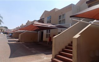 3 Bedroom Apartment in Meredale