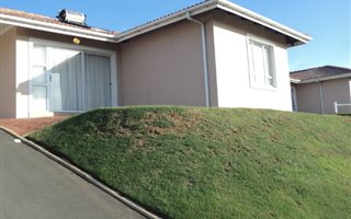 3 Bedroom Townhouse in Illovo Beach