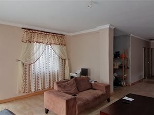 3 Bed House in Lavender Hill