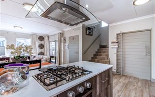 3 Bedroom Cluster in Broadacres