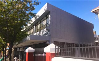 142 m² Retail Space in Somerset West Central