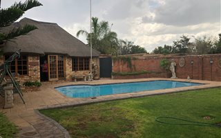 4 Bedroom House in Royldene