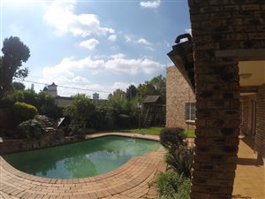 3 Bed House in Hurlingham Manor