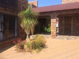 4 Bed House in Meyersdal