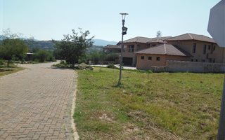 1000 m² Land available in Meerhof