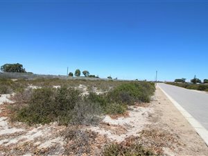 502 m² Land available in Laaiplek