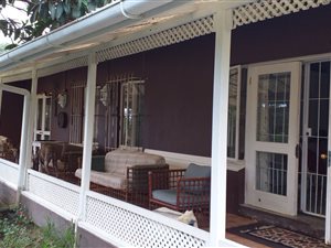 9 ha Farm with House in Sea Park