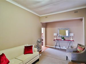 991 m² Commercial space in Colbyn