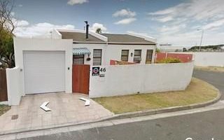 2 Bedroom House in Marina Da Gama