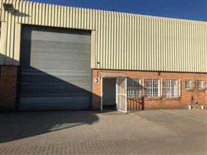 420 m² Industrial space in Spartan