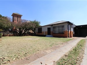 3 Bed House in Paul Krugers Resort