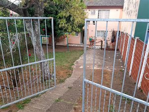 3 Bed House in Greenbury