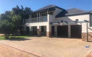 3 Bedroom House in Atlantic Beach Golf Estate