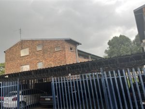 2 Bed Flat in Kempton Park Central
