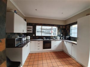 3 Bed House in Orange Grove