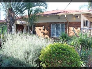 4.5 Bed House in Villieria