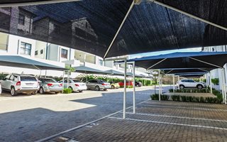 3 Bedroom Apartment in Greenstone Hill