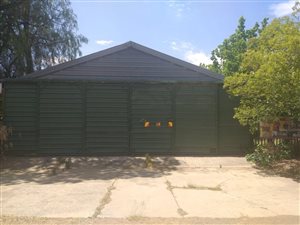 1017 m² Commercial space in Ladybrand