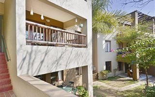 2 Bedroom Apartment in Johannesburg North