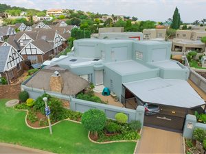 4 Bed House in Meyersdal