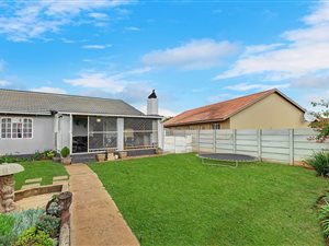 2 Bed House in Geduld