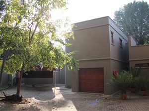 3 Bed Townhouse in Lynnwood Manor