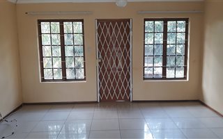 3 Bedroom Duet in Birdswood