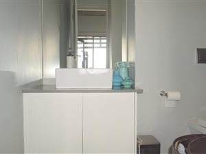 1 Bed Apartment in New Doornfontein