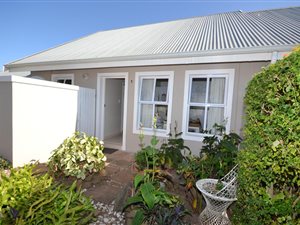 2 Bed House in Caledon Estate