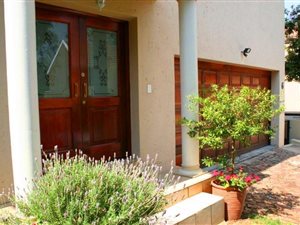3 Bed House in Kyalami Estate