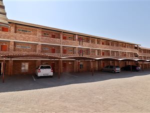 2 Bed Apartment in Lotus Gardens