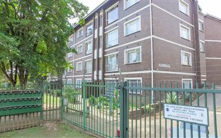 2 Bedroom Apartment in Pelham