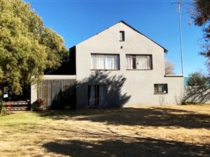 4.3 ha Farm in Bainsvlei