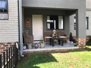 3 Bed Apartment in Rynfield