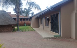 3 Bedroom House in Flora Park