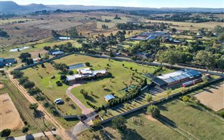 2.1 ha Farm in Muldersdrift