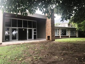 5 Bed House in Compensation Beach