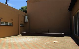 1 Bedroom Apartment in Westdene