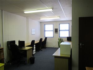 104 m² Commercial space in Ottery