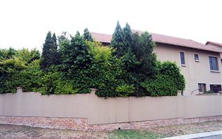 4 Bedroom House in Kyalami Gardens