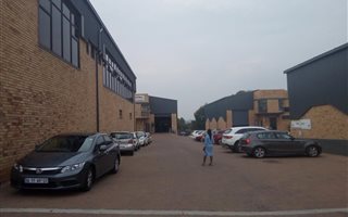 1006 m² Commercial space in Ormonde